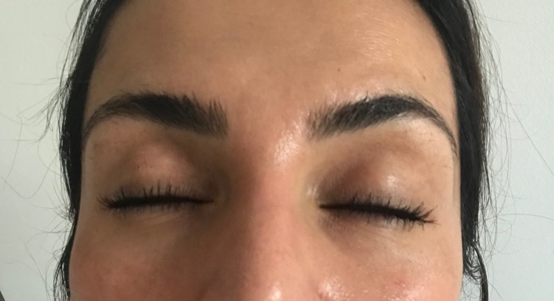 Maybelline New York Lash Sensational Yelpaze Etkili Siyah Maskara