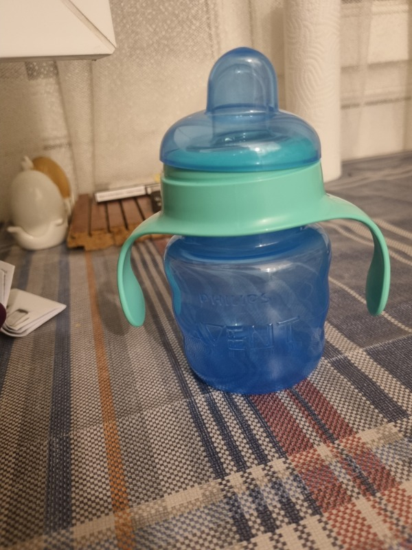 Philips Avent Eğitici Damlatmaz Bardak 6 Ay+ 200 ml