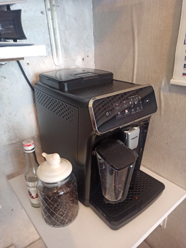 Philips EP2331/10 2300 Serisi Tam Otomatik Espresso Makinesi