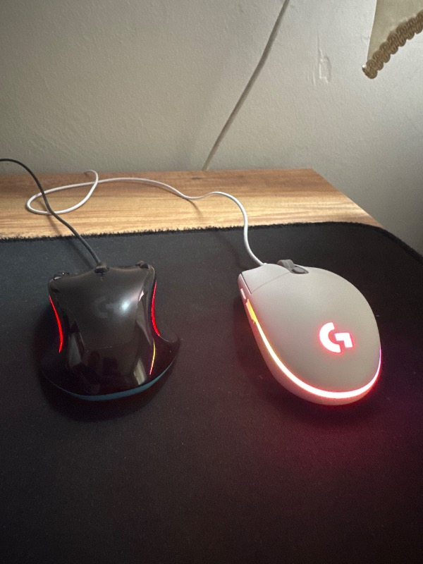 Logitech G G102 LIGHTSYNC RGB Aydınlatmalı 8.000 DPI Kablolu Oyuncu Mouse – Beyaz