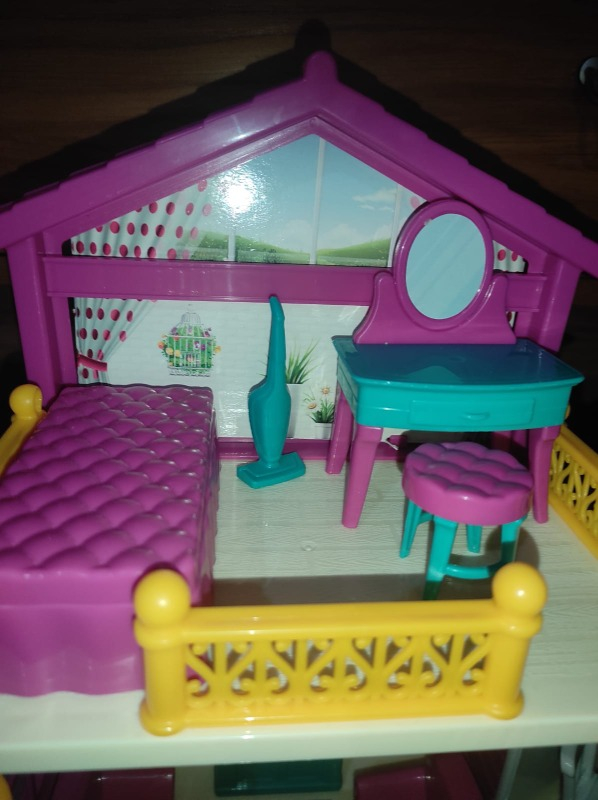 Lola’nın Tatil Evi