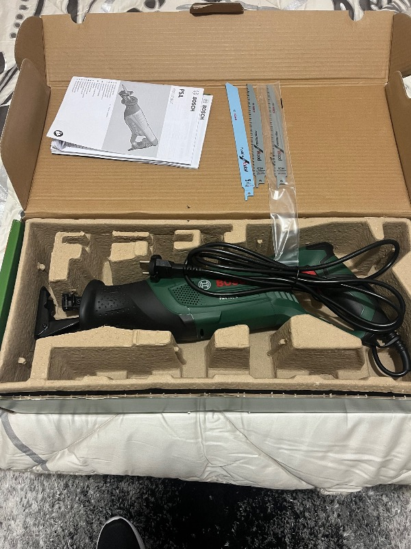 Bosch PSA 700 E Tilki Kuyruğu 710 Watt + 3 Bıçak