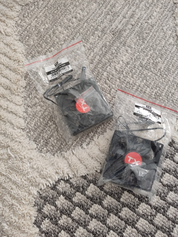 TX 8 cm Siyah Kasa Fanı (TXCCF08BK)