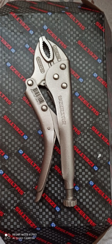 İzeltaş Üniversal Ayarlı Pense 250 Mm