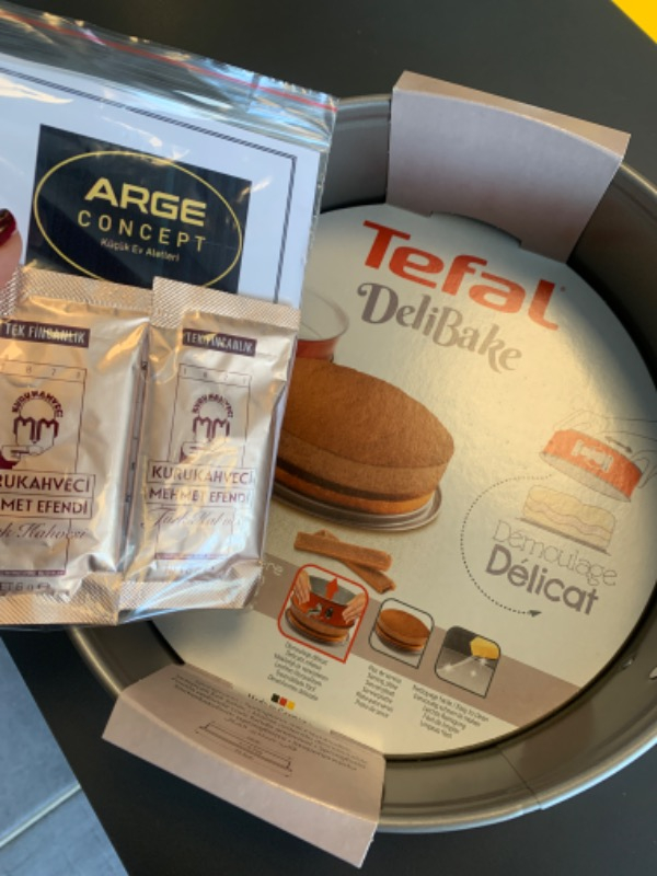 Tefal J1641214 Delibake Kelepçeli Kek Kalıbı 24 cm