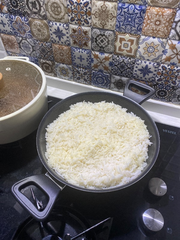 Tefal C38470 Titanyum 2X XL Kapaklı Sahan 24 cm - 2100123254