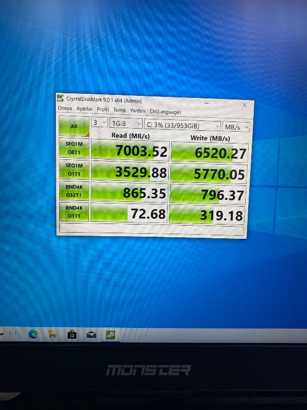 Kingston 1TB KC3000 NVMe M.2 SSD 7000MB Okuma 6000MB Yazma Hızı PCIe Bağlantı Tipi