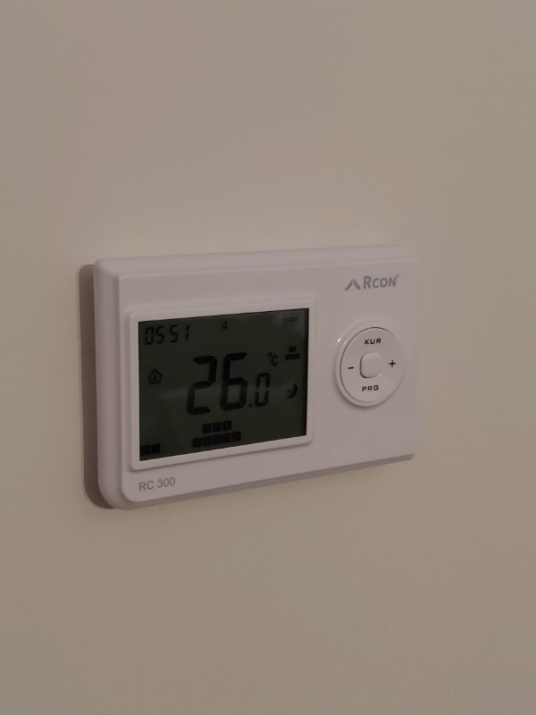 Rcon Rc 300 Haftalık Programlı Oda Termostatı (Kablolu)