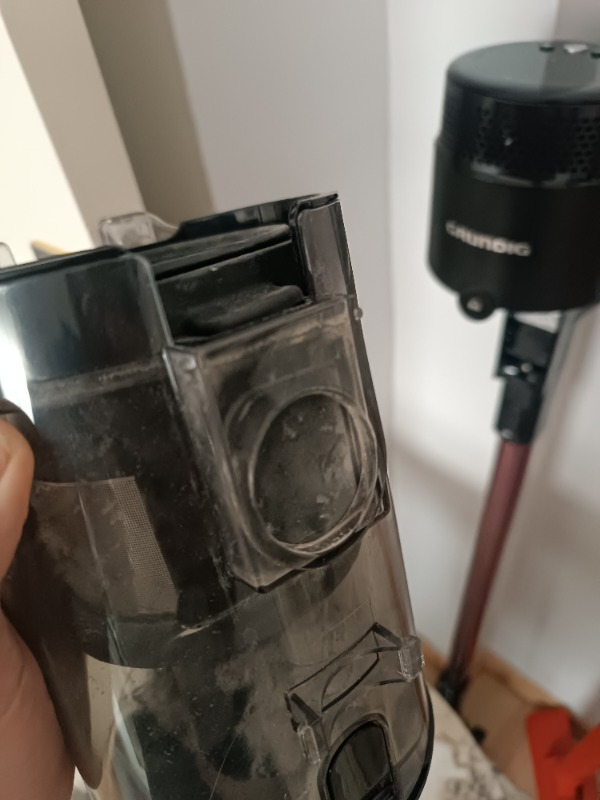 GRUNDIG VCP 7330 HyperClean 450 Watt BLDC Motor Şarjlı Dik Süpürge