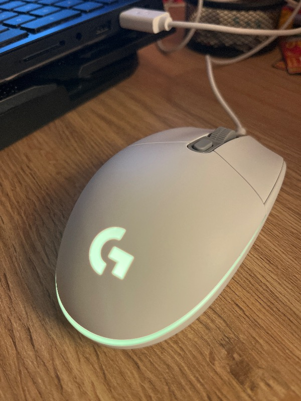Logitech G G102 LIGHTSYNC RGB Aydınlatmalı 8.000 DPI Kablolu Oyuncu Mouse – Beyaz
