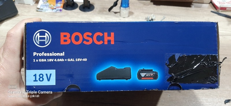 Bosch Professional GAL 18V-40 18 Volt Şarj Cihazı
