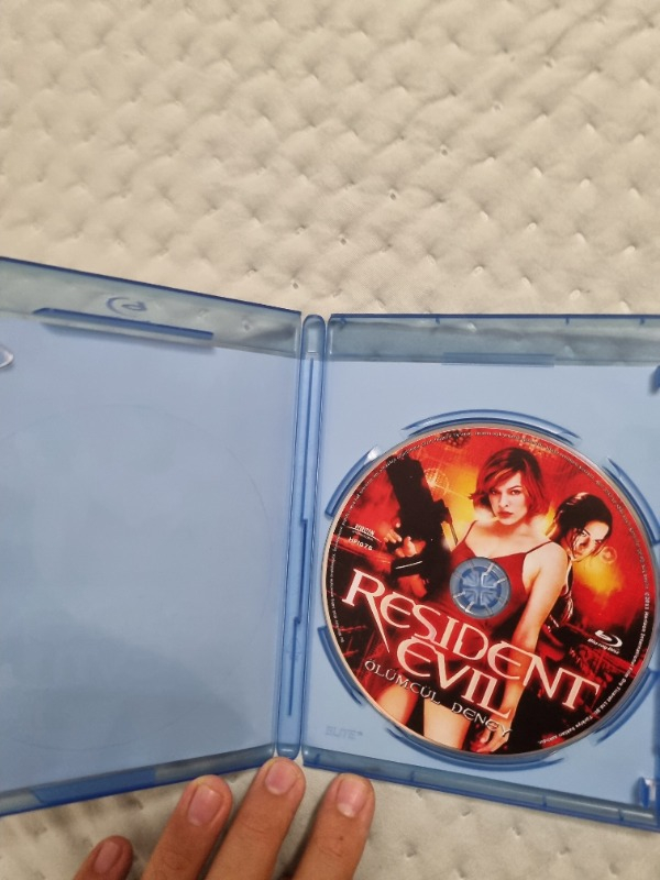 Resident Evil (Ölümcül Deney) (Blu-Ray Disc)