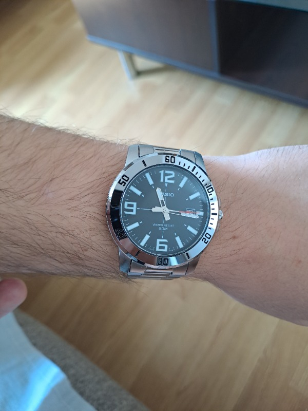 Casio MTP-VD01D-1BVUDF Erkek Kol Saati
