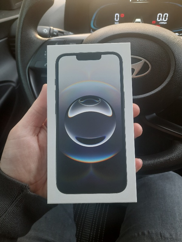 iPhone 16e 128GB Siyah