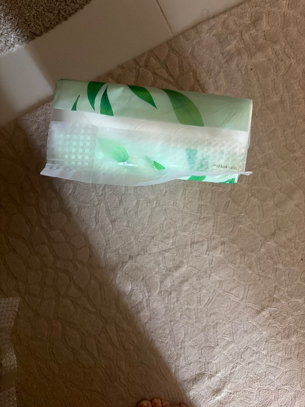 Solo Asılabilir Kağıt Havlu 1 Paket = 7 Rulo Hijyenik ve Pratik Kullanım İçin Uygun