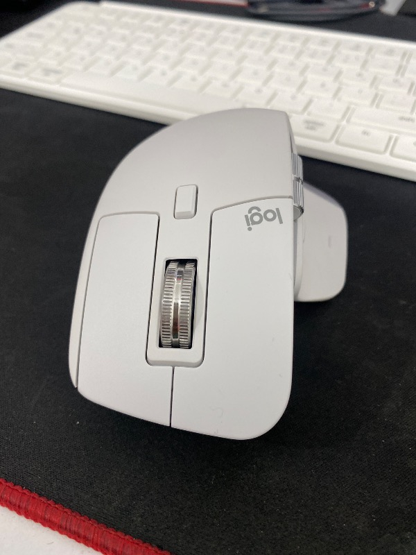 Logitech 910-006560 MX Master 3S Kablosuz Performans Mouse  Açık Gri