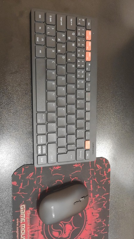 Samsung Smart Keyboard Trio 500