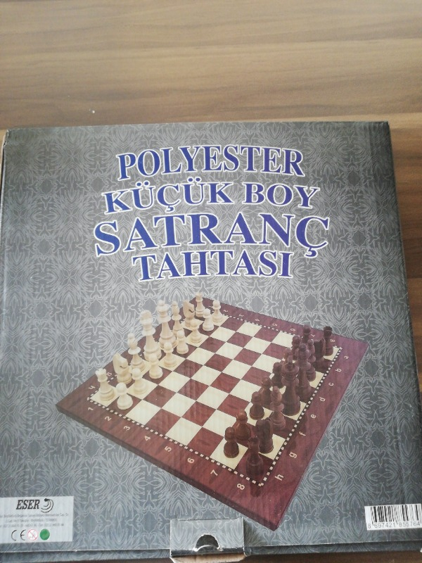 Lüks Satranç Takımı Ahşap Figür (3 Numara)