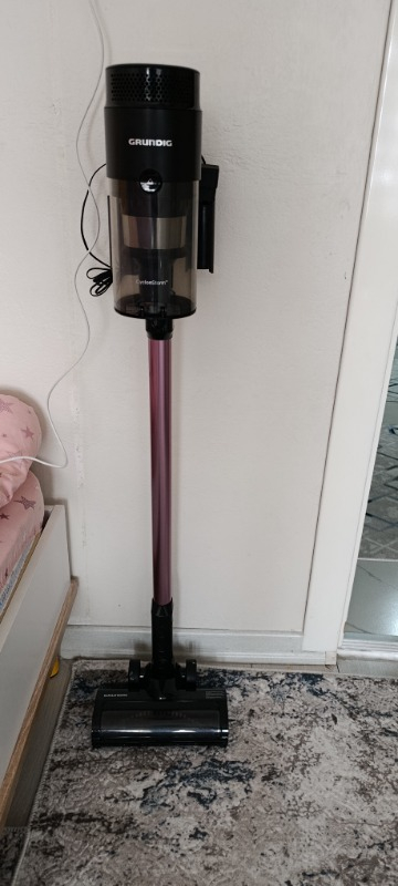 GRUNDIG VCP 7330 HyperClean 450 Watt BLDC Motor Şarjlı Dik Süpürge