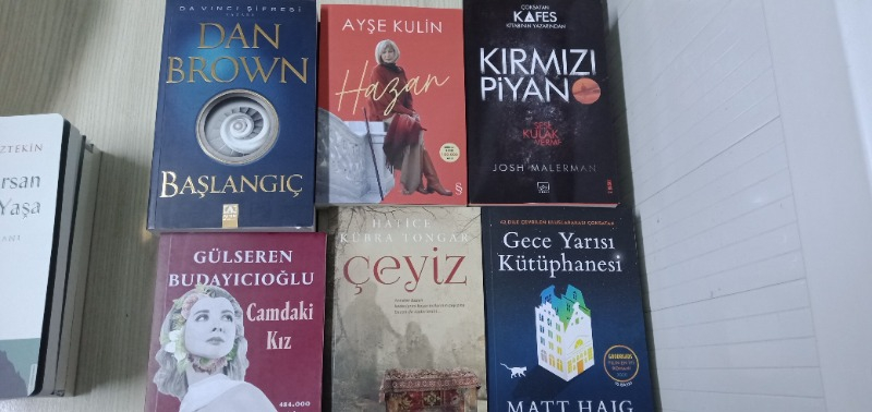 Çeyiz - Hatice Kübra Tongar