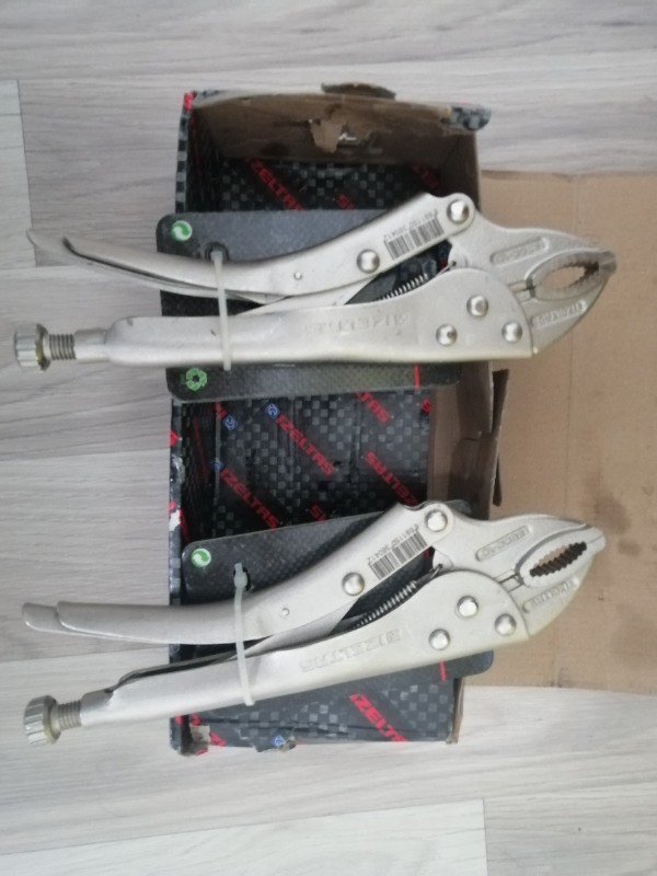 İzeltaş Üniversal Ayarlı Pense 250 Mm