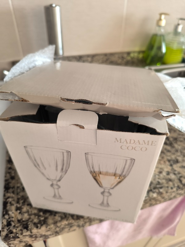 Madame Coco Voyage 4-lü Beyaz Şarap Kadehi Seti