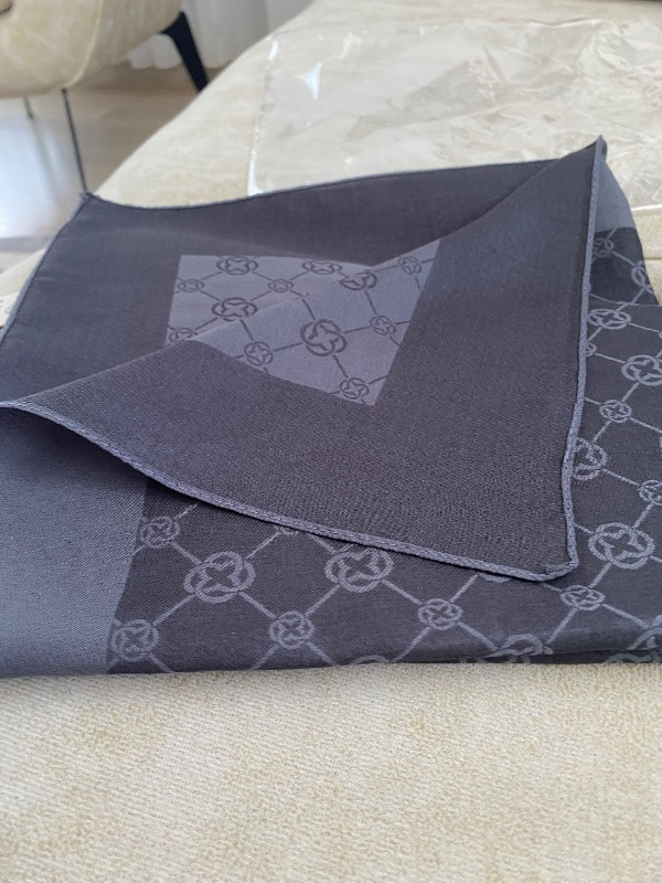 Aker 913 Aker Elegance Monogram Eşarp 1090500