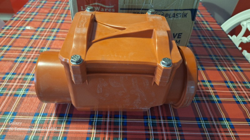 Luxwares 110 Luk Plastik Klapeli Çekvalf