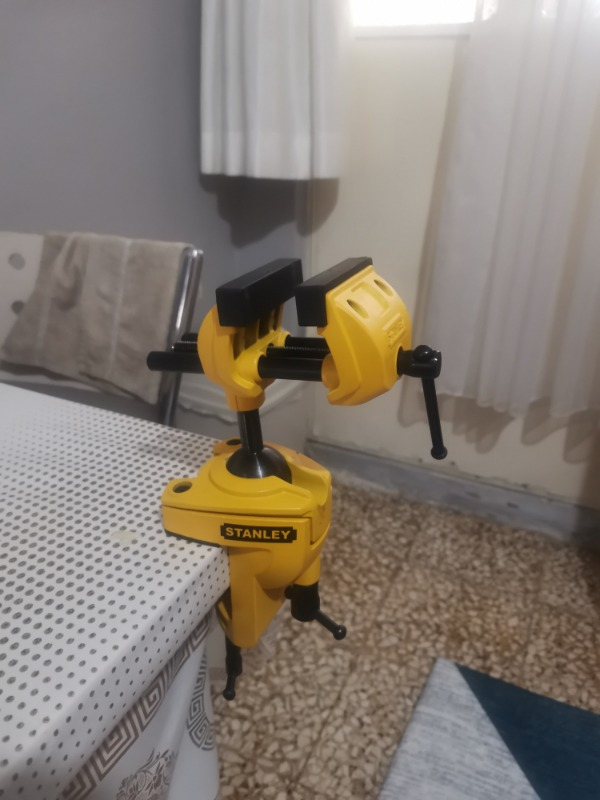 Stanley St183069 Çok Açılı Mengene
