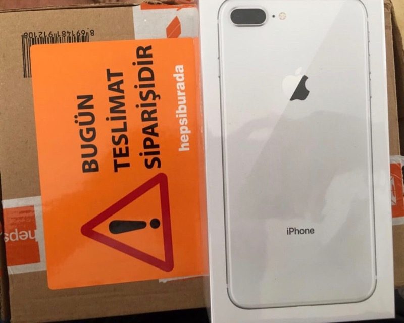 iPhone 8 Plus 128 GB