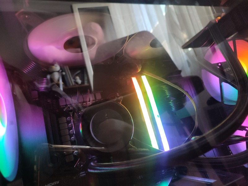 MSI MAG CORELIQUID E240 240 MM ARGB BLOCK SIVI ISLEMCI SOGUTUCUSU