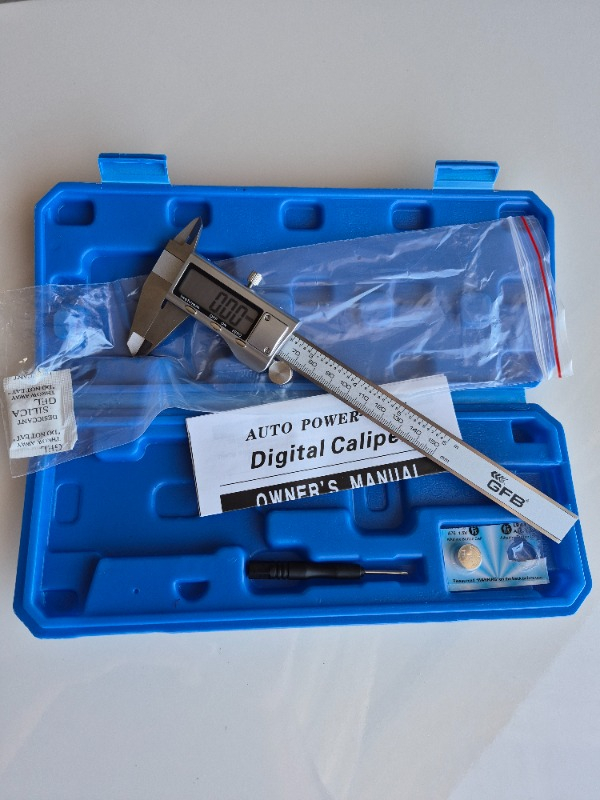 GFB Dijital Kumpas Metal Ekran 150x0.01 mm - Otomatik Açılıp Kapanma Özelliği ile Kullanım GFB1060