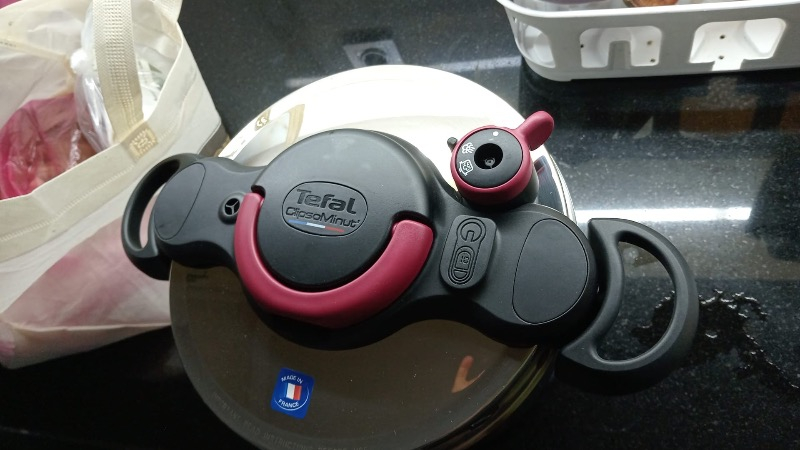 Tefal Clipso Minut Easy 6 Litre Düdüklü Tencere - 1510001237