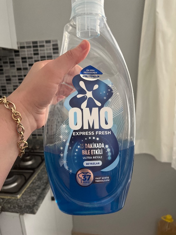 Omo Express Fresh Ultra Beyaz Sıvı Çamaşır Deterjanı 1480 ml X2