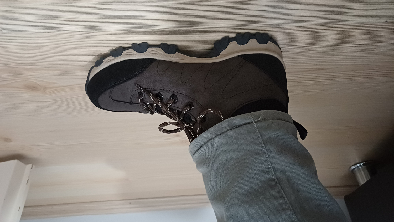 Letoon Erkek Trekking Bot Bağcıklı Kahverengi Su ve Soğuğa Dayanıklı Kaymaz Taban NKT07