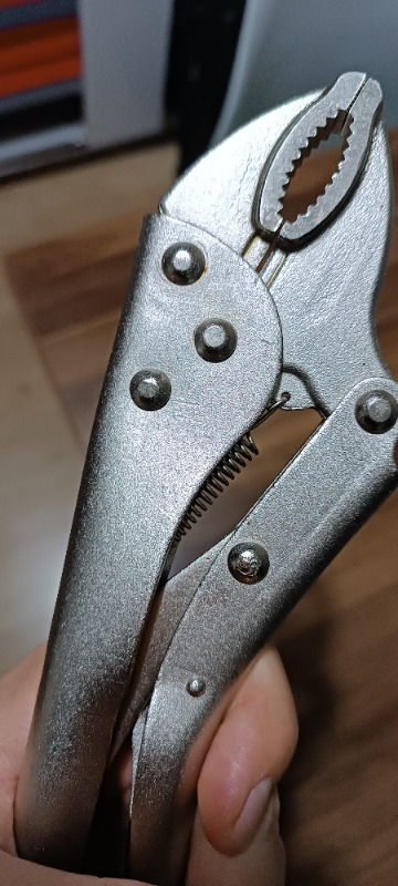 İzeltaş Üniversal Ayarlı Pense 250 Mm