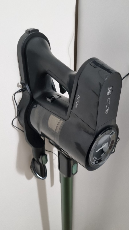 Grundig VCP 5131 Kablosuz Dikey Şarjlı Süpürge