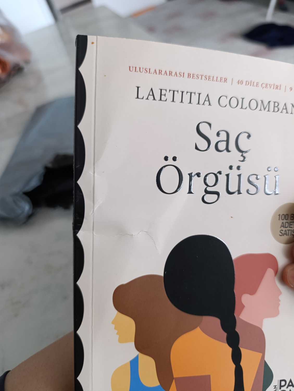 Yan Pasaj Saç Örgüsü - Laetitia Colombani Ciltsiz Kitap 188 Sayfa 2020 Yayınevi Pasaj