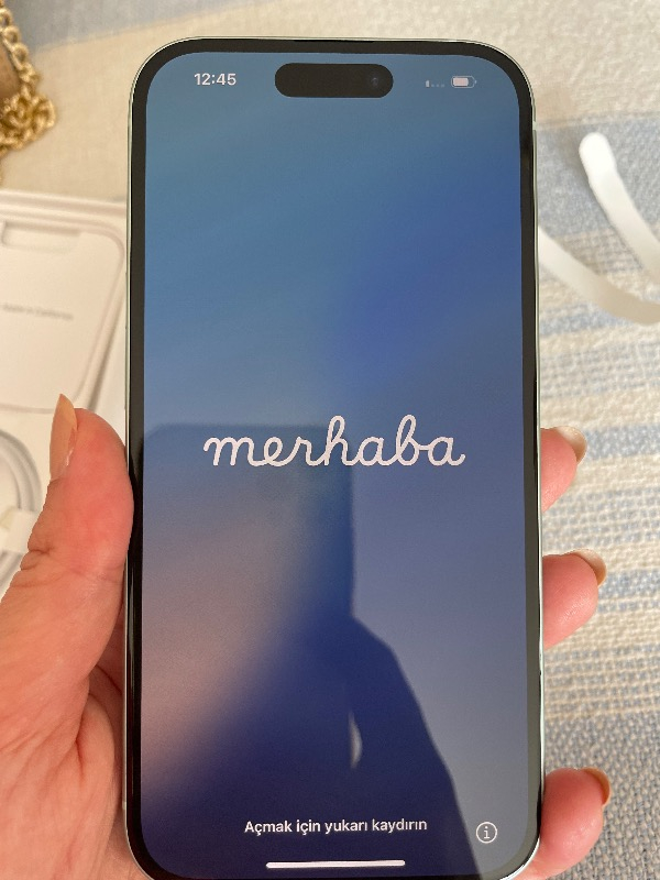 iPhone 15 128 GB