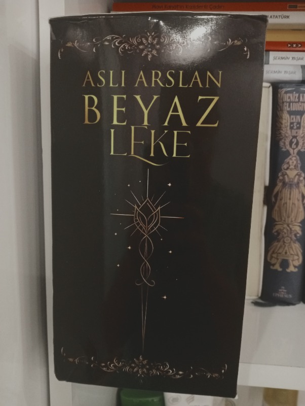 Beyaz Leke Seti  (Ciltli) - Aslı Arslan