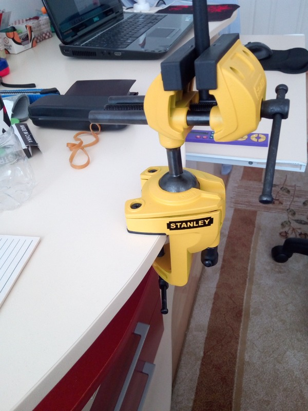 Stanley St183069 Çok Açılı Mengene