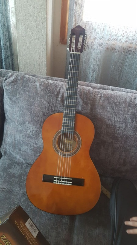 Valencia Vc103T 3/4 Klasik Gitar (Kılıf+Sap Çelik)