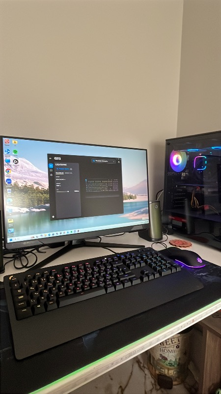 Logitech 920-008094 G213 Prodigy RGB Oyuncu Klavyesi
