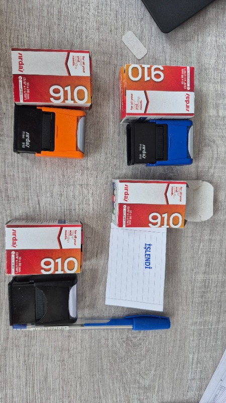 Sırdaş 910 Kişiye Özel İsim Ve Ünvan Kaşesi Mavi Keçe