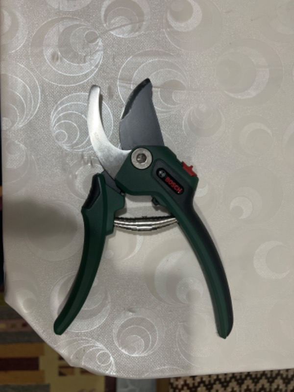Bosch Bahçe Bağ Budama Makası