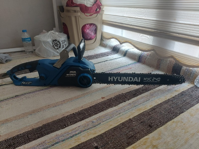 Hyundai HYC240 Elektrikli Testere 2400W 46 cm