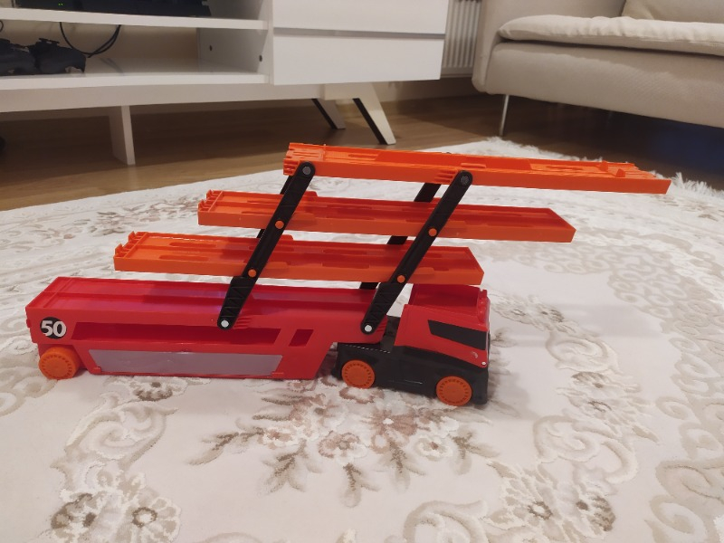 Hot Wheels Mega Mega Tır Turuncu, 50 Araç Kapasiteli, Rampalı Ghr48