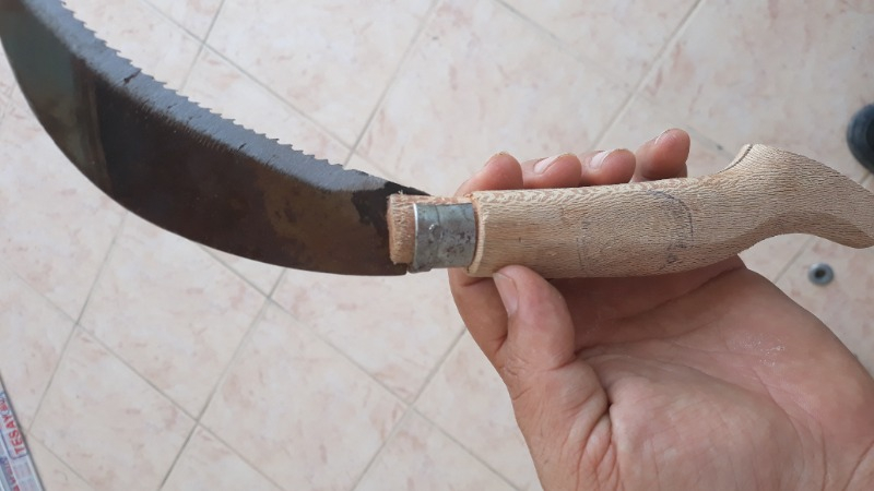 Güzelce Yapı Ahşap Saplı Bıçkı