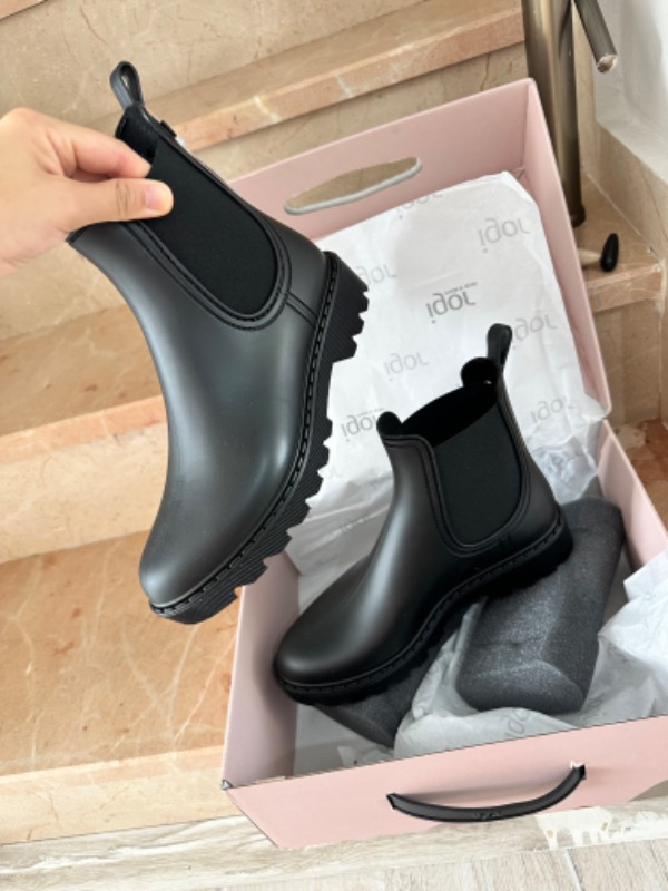 Igor W10299 Chloe Mc