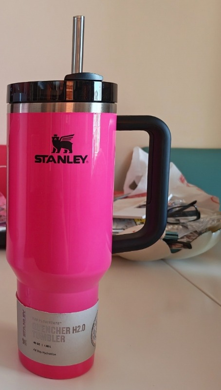 Stanley Quencher Neon Özel Seri Pipetli Termos 1,18 Lt